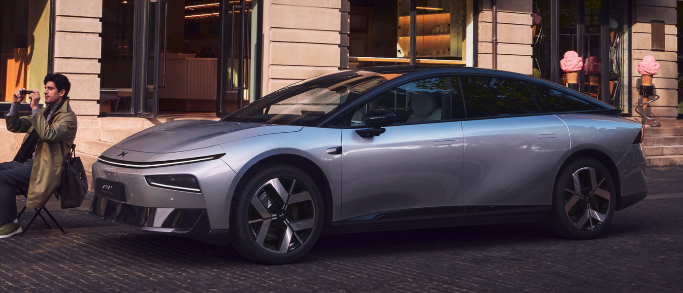 小鹏汽车2025年交付量同比激增126% 全年超42.9万辆，海外市场增速近翻倍